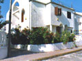town house with garden